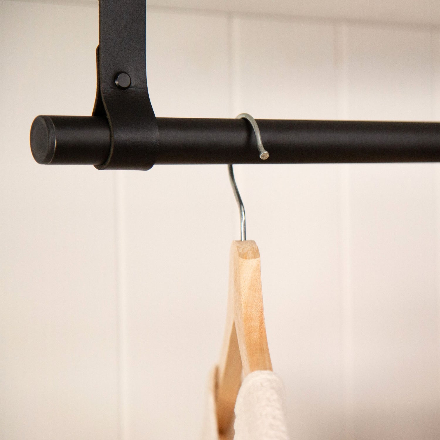 Clothes Hanging Straps